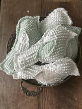 Load image into Gallery viewer, Vintage Chenille Bird