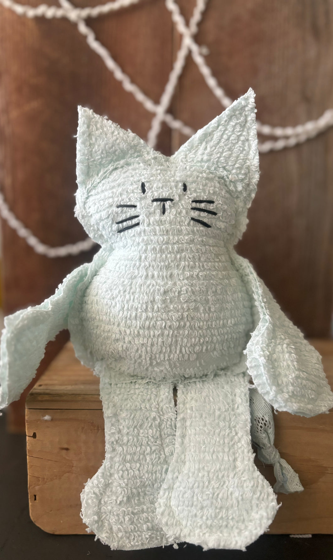 Vintage Mint Green Cat