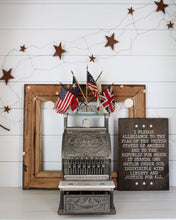 Load image into Gallery viewer, Rusty 6 ft. Rustic Star Garland
