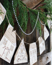 Load image into Gallery viewer, Vintage Music Page Gingerbread Garland
